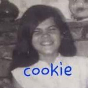 Meet your Posher, Cookie